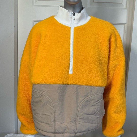 Fabletics Tops - Fabletics Mallory Fleece Colorblock crop half zip yellow & Khaki Pullover, Sz M